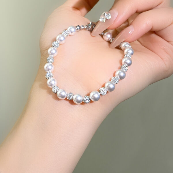 Luxury Pearl Bracelet for Women
